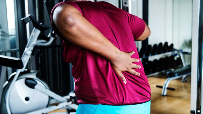 Smärta i nedre delen av ryggen: orsaker, symtom och övningar