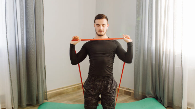 Gummiband för träning: guide till övningar och resultat