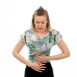 smärta övre delen av magen