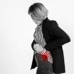 smärta under höger revben