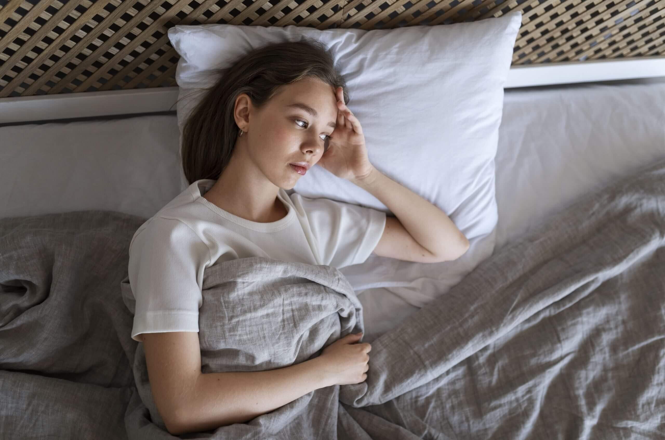 Kan inte sova? Så somnar du när tankarna inte slutar